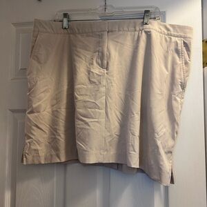 IZOD Golf Skort Beige Size 18 NEW